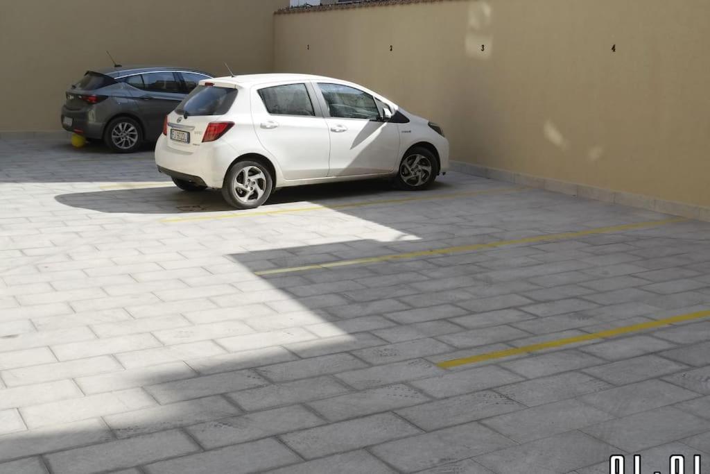 Simply The Best - Apartment And Parking Space By Balsamotto Palermo Exterior photo